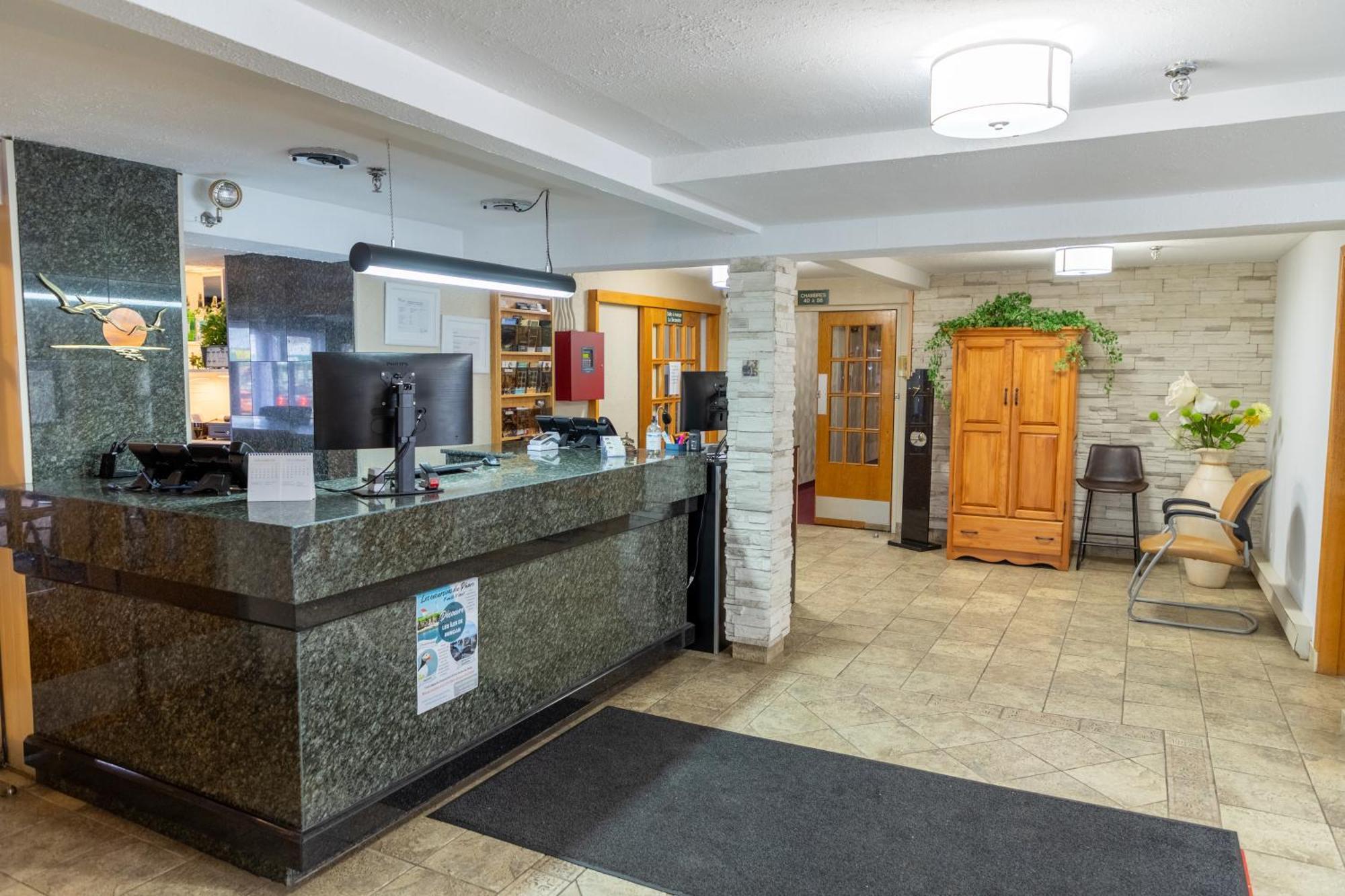Hotel Les Mouettes Сет-Иль Экстерьер фото